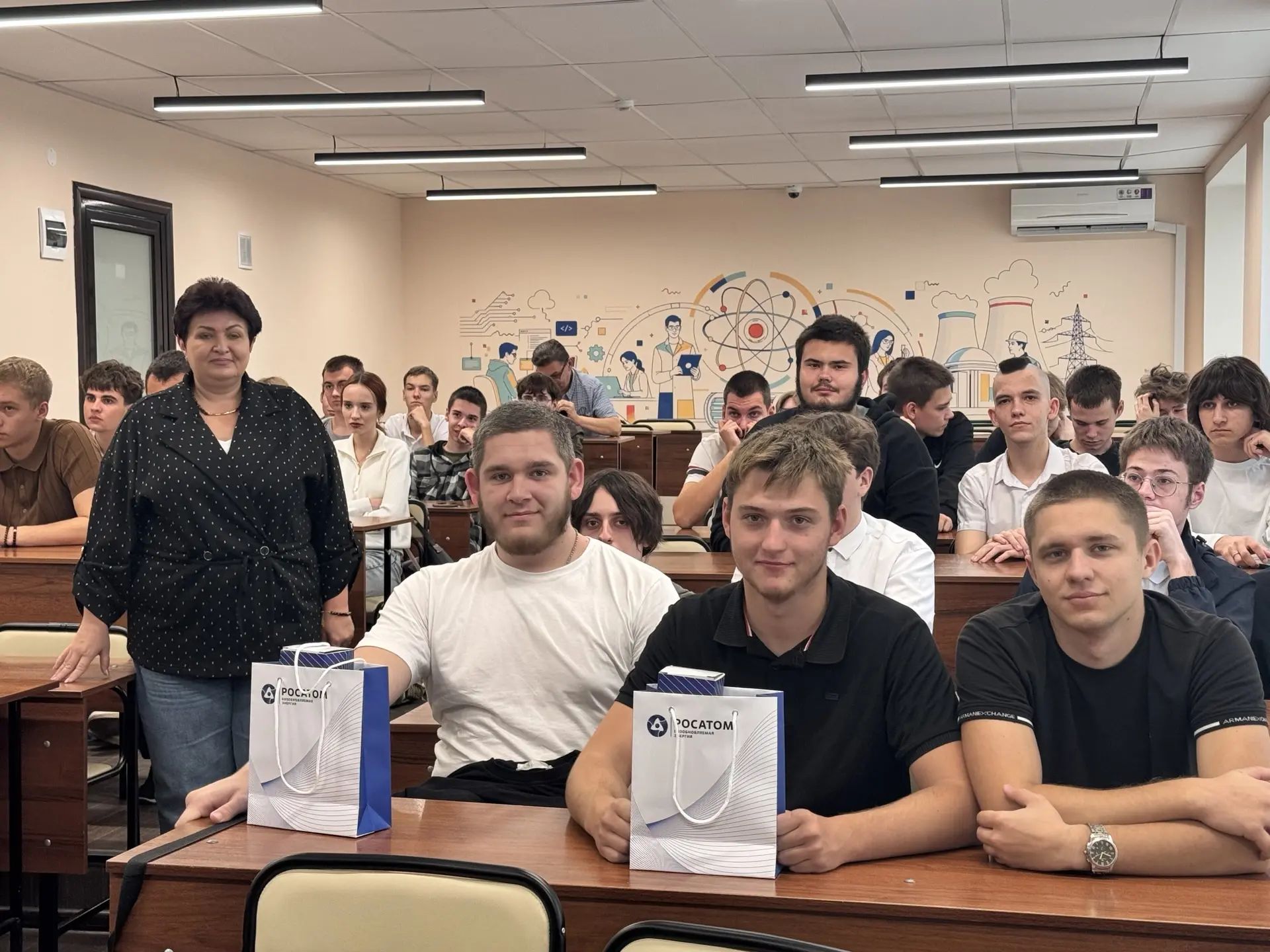 «Росатом» познакомил студентов МИФИ с карьерой в возобновляемой энергетике